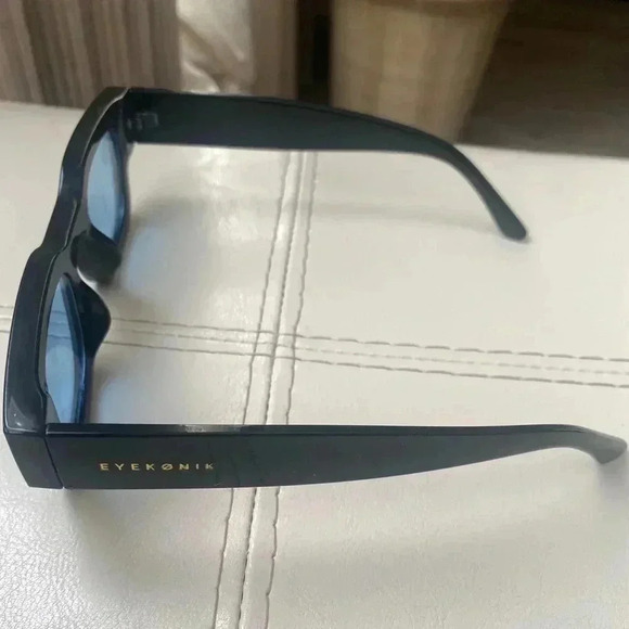 EYEKONIC Blue Tinted Sembo Acetate Ocean Unisex UV protection Sunglasses